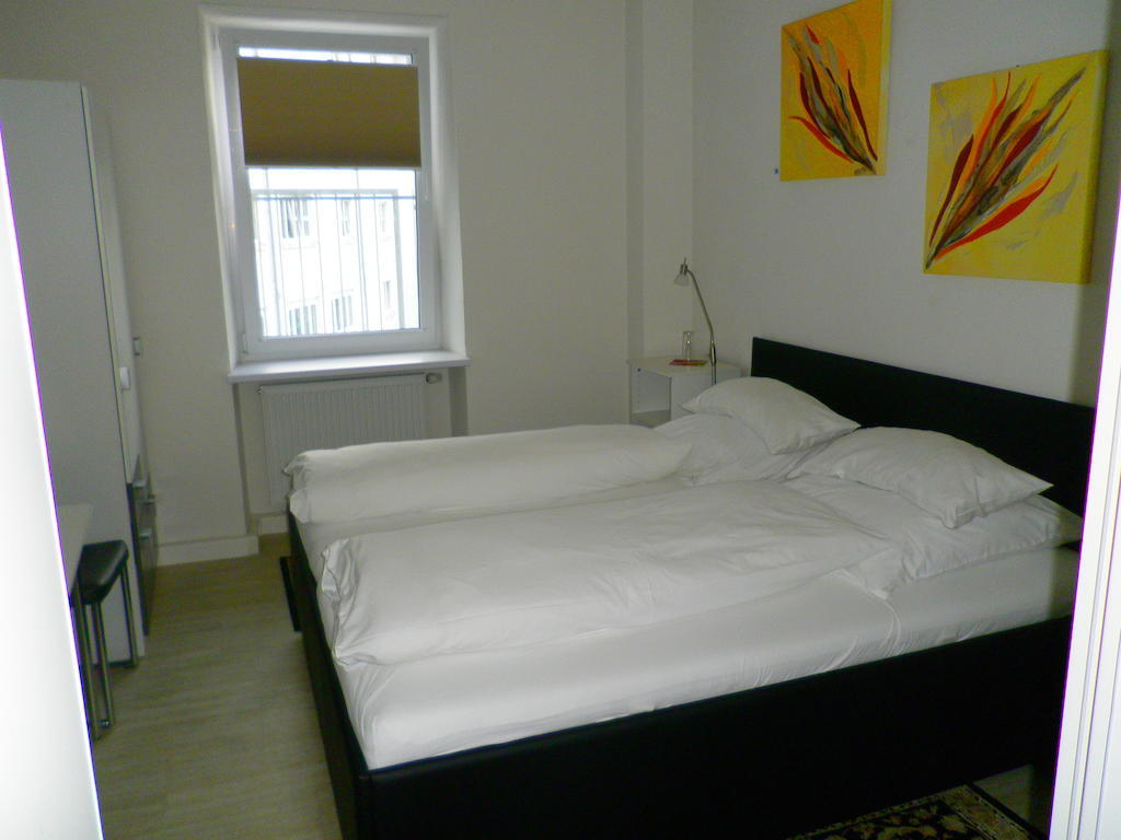 Astra Hotel Kaiserslautern Ruang foto