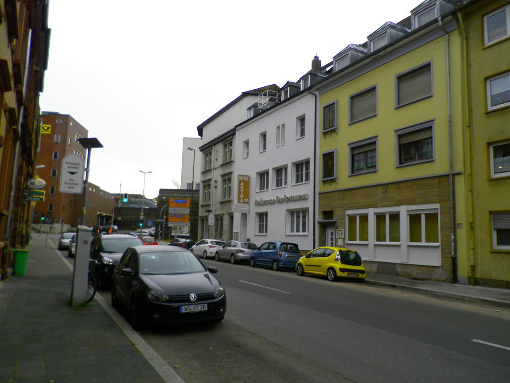 Astra Hotel Kaiserslautern Bagian luar foto