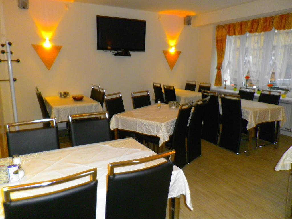 Astra Hotel Kaiserslautern Bagian luar foto