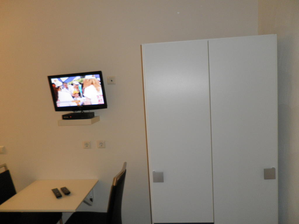 Astra Hotel Kaiserslautern Ruang foto